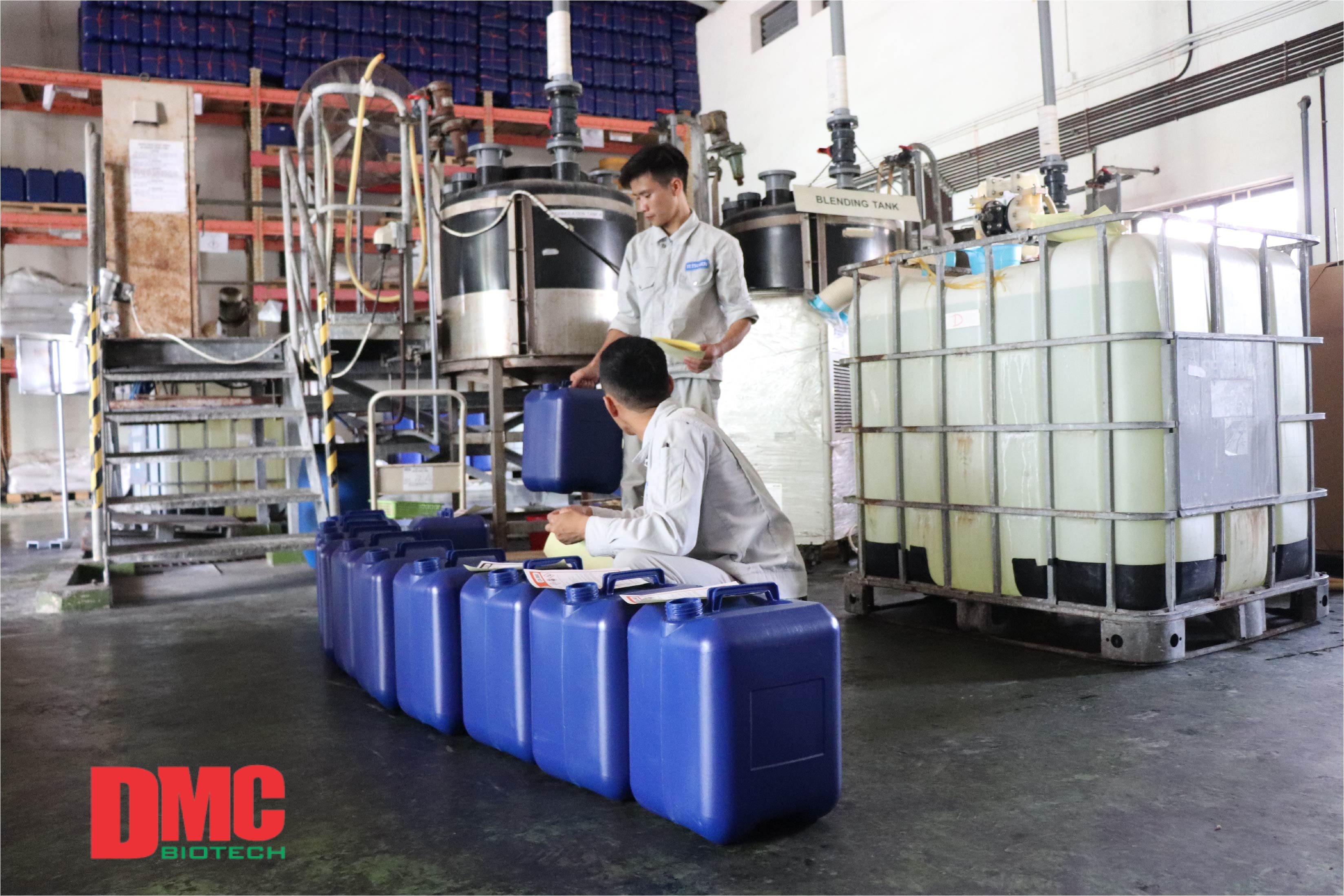 chuyên cung cấp hóa chất xử lý nước thải 02