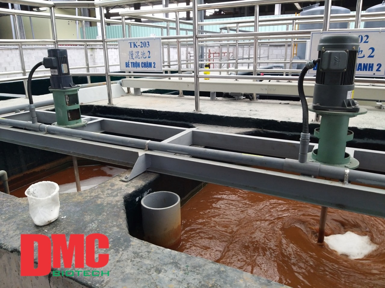 xử lý nước thải bằng hóa chất 09